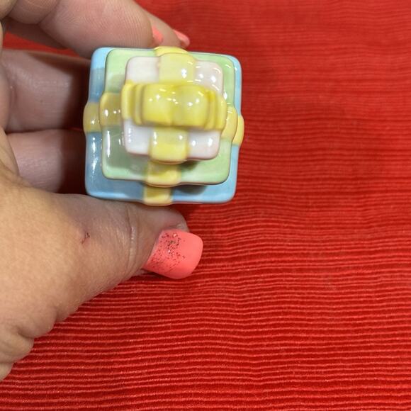 Nora Fleming Retired A21 They're All for You Stack of Presents Platter Decor - Picture 4 of 4